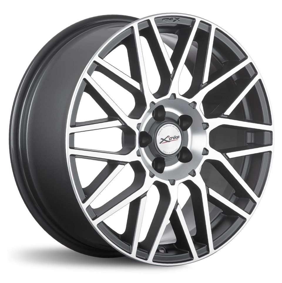 X'trike  X-133  7,5\R18 5*108 ET33  d60,1  BKM/FP    Omoda C5 <С>