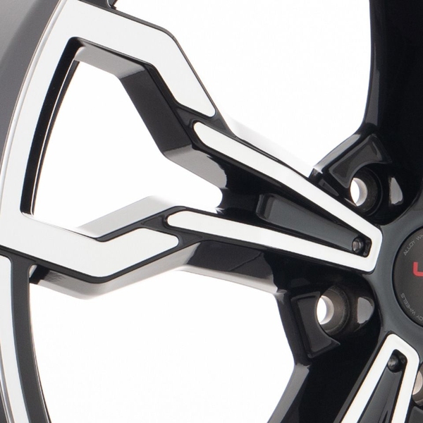 LEGE ARTIS  Concept-B563  9,5\R20 5*112 ET43  d66,6  BKF    под ориг.крепеж+крышку