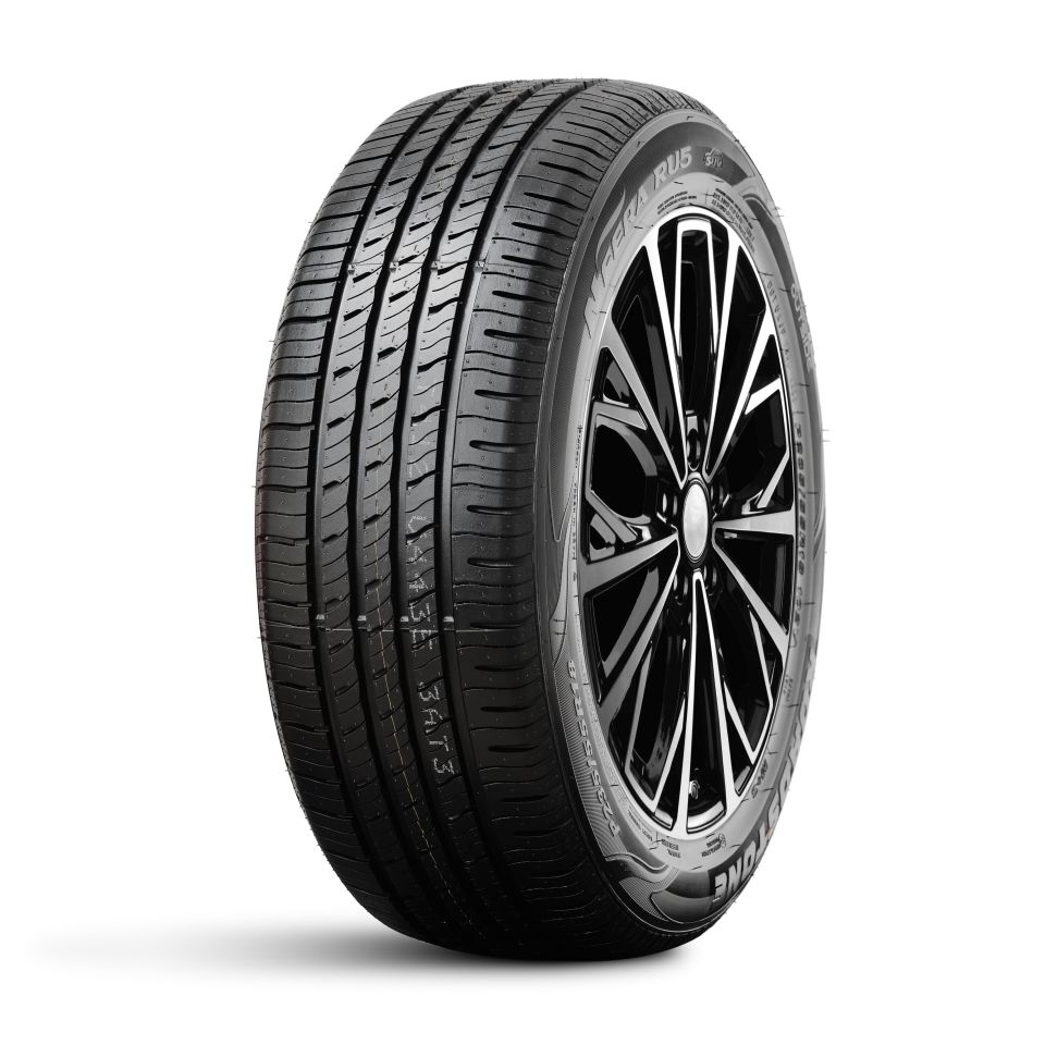 Roadstone  255/40/19  Y 100 Eurovis Sport 04  XL