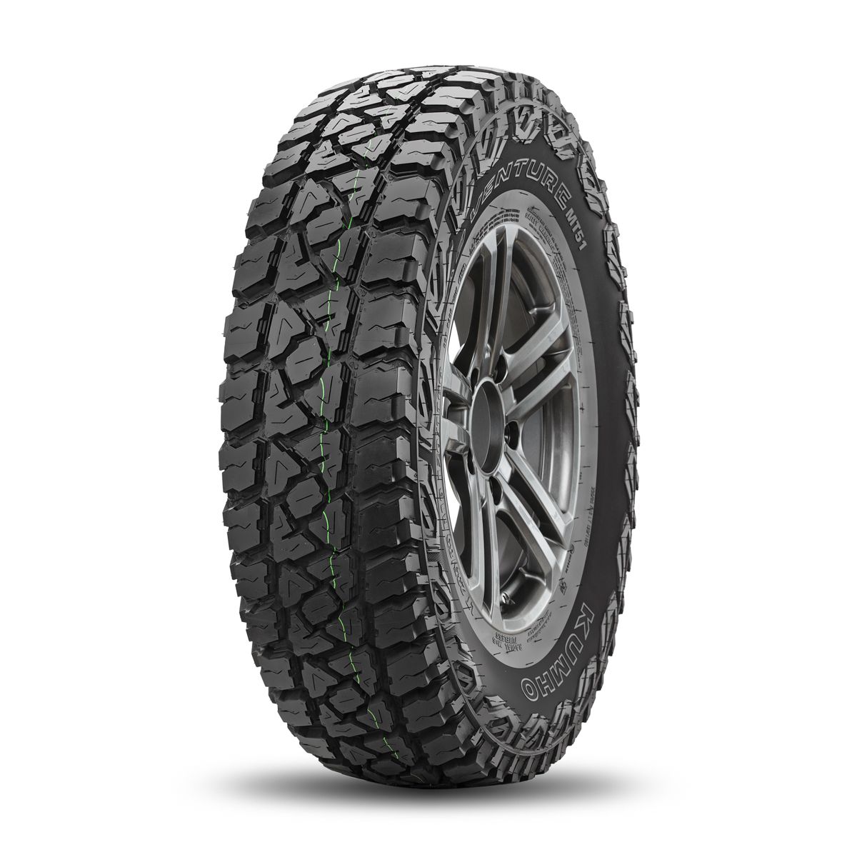 Kumho  235/85/16  Q 120/116 MT-51