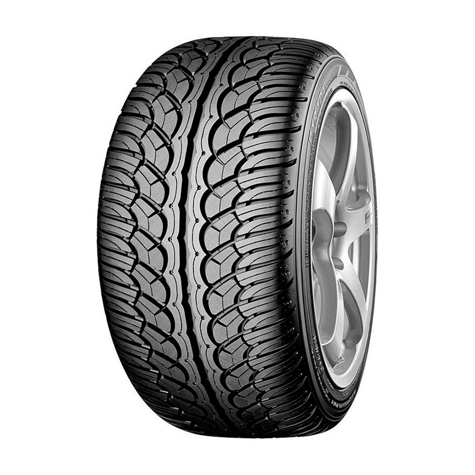 Yokohama  255/40/20  V 101 Parada Spec-X PA02