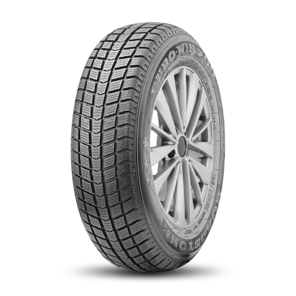Роудстоун  195/70/15  R 104/102 C EURO-WIN 700